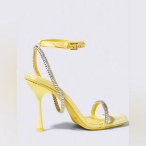 Jonathan Simhkai luxon 👠